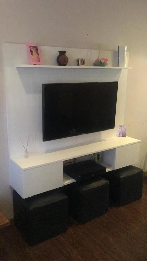 Rack de Tv Flotante 1