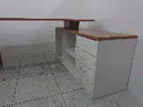 Escritorio Desnivel 3